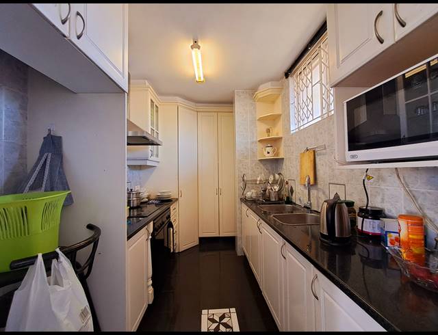 2 BEDROOM APARTMENT TO LET IN PINETOWN CENTRAL